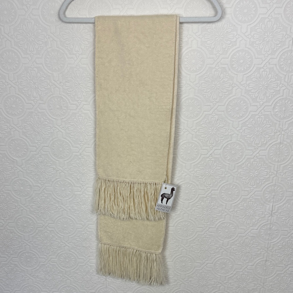 Annadele Alpacas 100% Alpaca Cream Fringe Scarf Soft Winter Scarf NWT‎